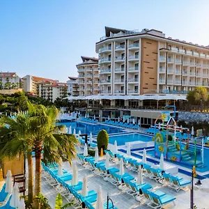 Курортный комплекс Ramada & Golf *****